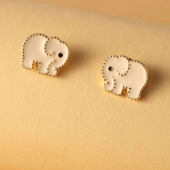 Dainty elephant earrings - Picture 1 of 3